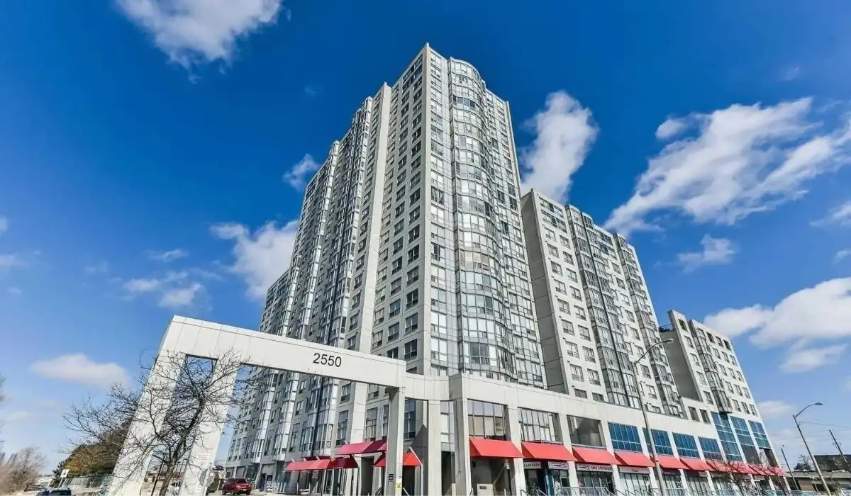 2550 Lawrence Ave, 409, Toronto — sold by Kelechi Amadi