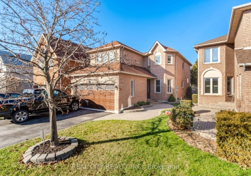 3938 Periwinkle Cres, Mississauga — sold by Kelechi Amadi