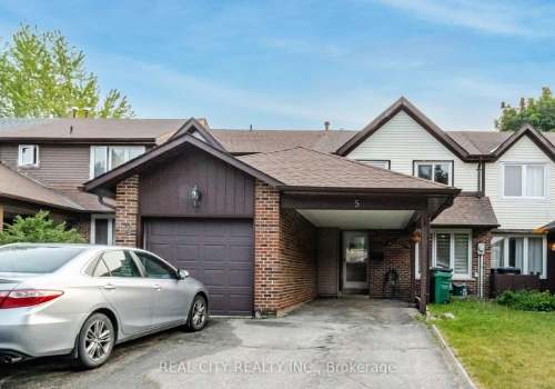 5 Barrington Cres, Brampton — sold by Kelechi Amadi